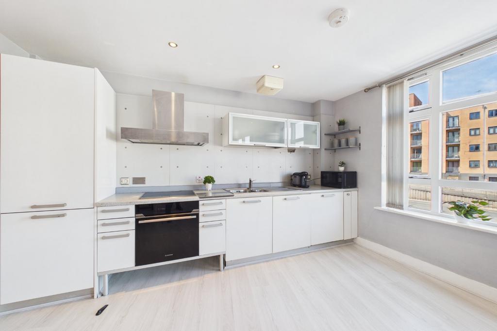 Apartment in Reading, Reading Town Centre, Coley - View 3