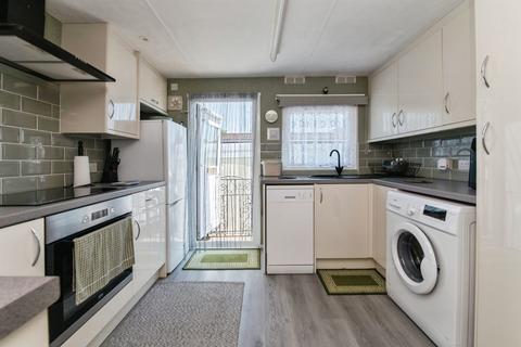 2 bedroom park home for sale, Glen Close, Clyst St. Mary, Exeter