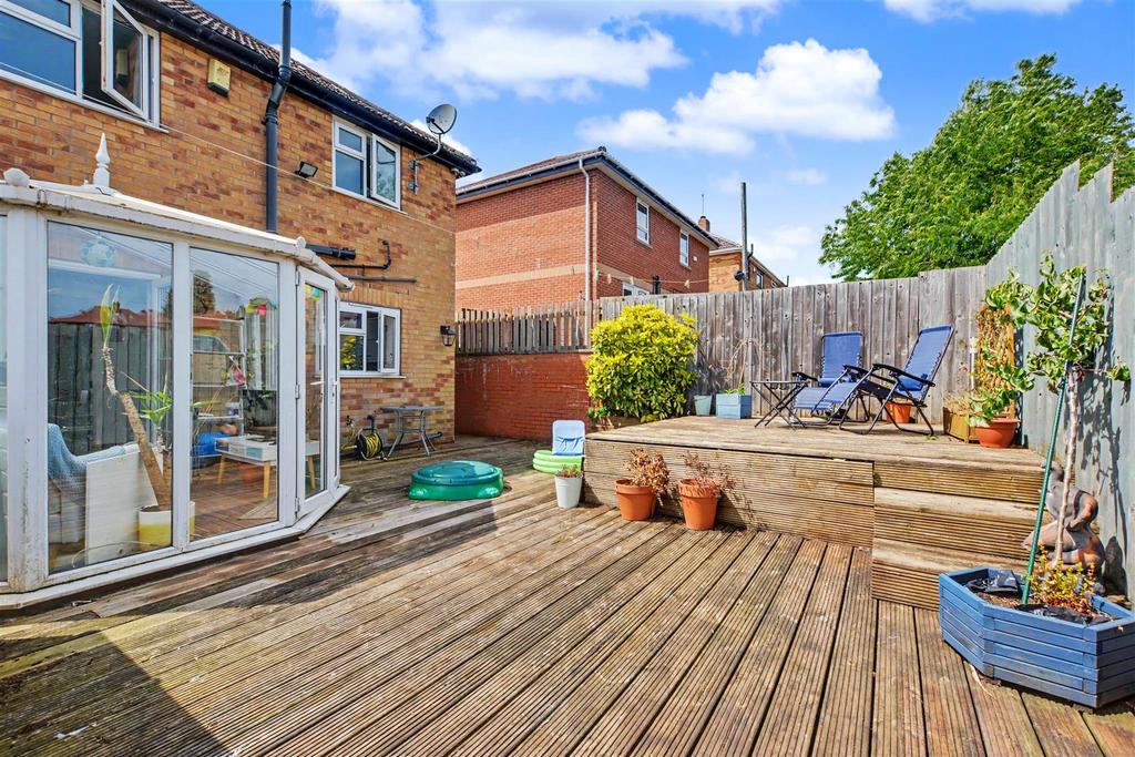 House in Nottingham, Woodthorpe - View 3