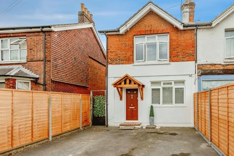 4 bedroom semi-detached house for sale, Nutfield Road, Merstham, Redhill
