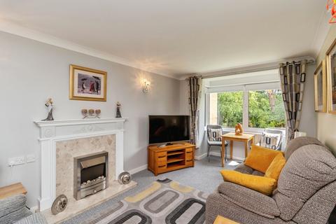 2 bedroom flat for sale, Corfton Drive, WOLVERHAMPTON, West Midlands, WV6