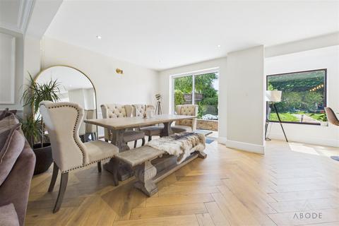 4 bedroom detached house for sale, Sparrow Close, Stafford ST18