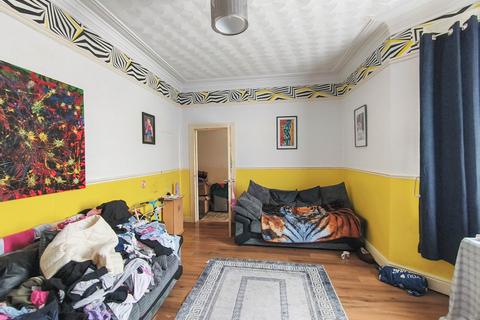 4 bedroom end of terrace house for sale, Sydenham Road, Hartlepool TS25
