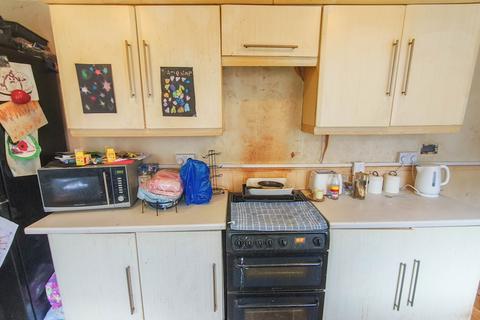 4 bedroom end of terrace house for sale, Sydenham Road, Hartlepool TS25
