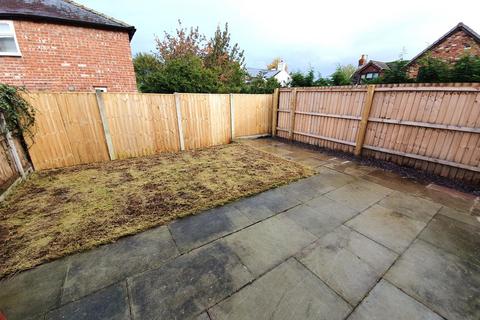 3 bedroom semi-detached house for sale, Daisy Bank Road, Lymm