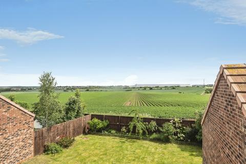 4 bedroom detached house for sale, Heather Drive, Pontefract