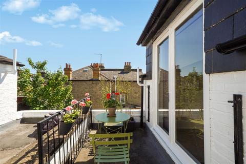 2 bedroom flat for sale, Lower Richmond Road, Putney