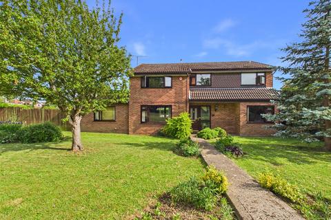 undefined, The Brush, Stroud, Gloucestershire, GL5
