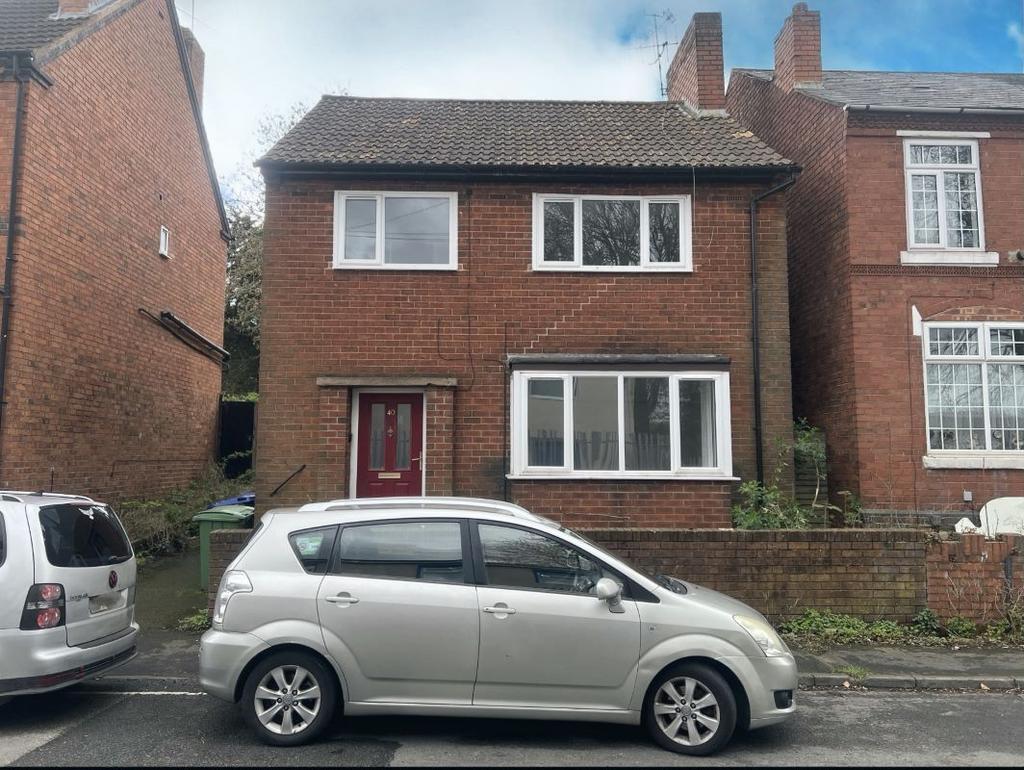 3 bedroom detached house for sale