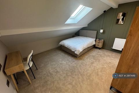 1 bedroom in a house share to rent, Oxford St, Stoke-On-Trent, ST4