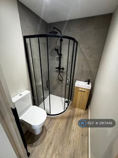 1 bedroom in a house share to rent, Oxford St, Stoke-On-Trent, ST4