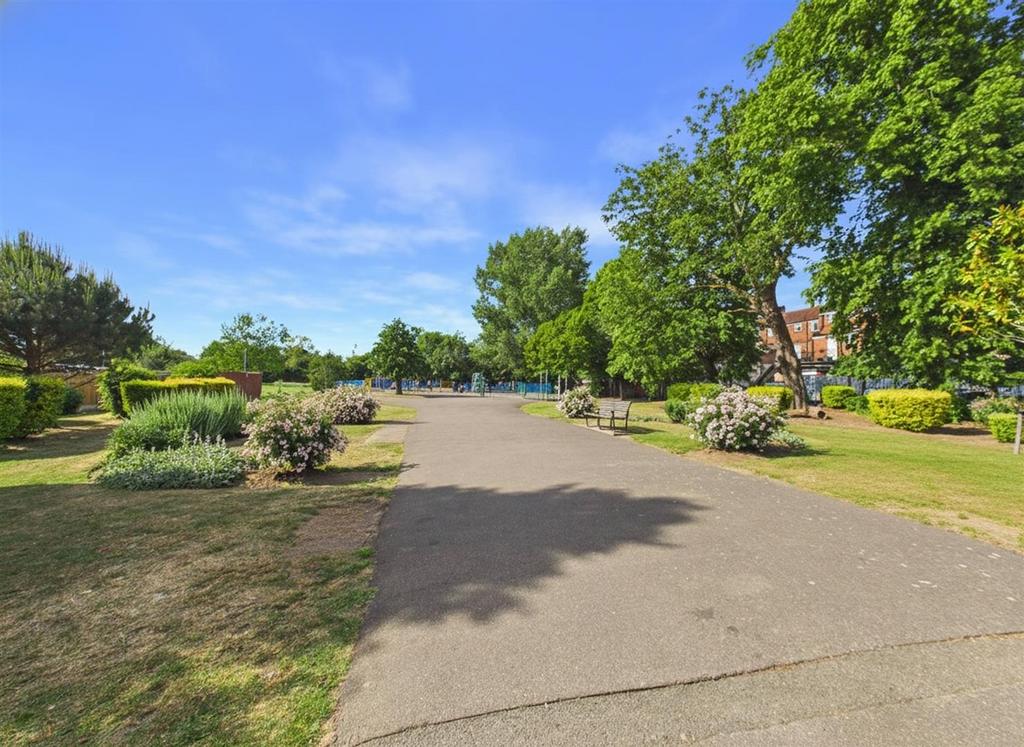 Communal garden, garden