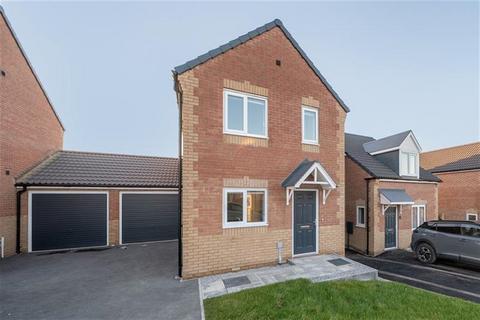 3 bedroom semi-detached house to rent, Pear Tree Grove, WF11
