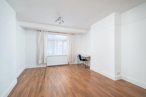 undefined, Sherwood Park Road, Mitcham CR4