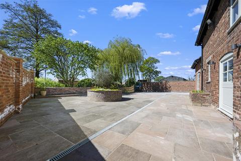 undefined, Kay Lane, Lymm WA13