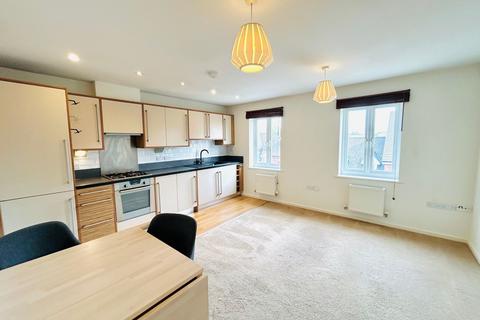 1 bedroom flat for sale, Farcroft Close, Lymm, WA13