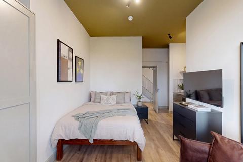 Studio to rent, Moorland Road, Leeds LS6