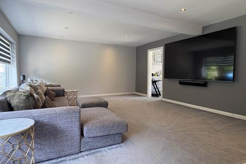 4 bedroom semi-detached house for sale, Netherhey Lane, Royton