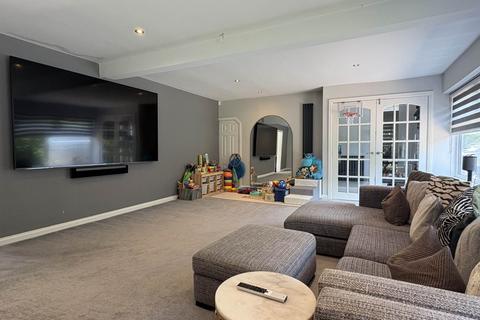 4 bedroom semi-detached house for sale, Netherhey Lane, Royton