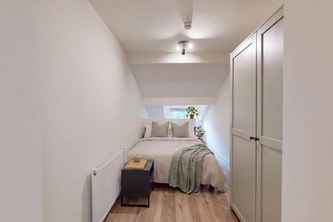 Studio to rent, Moorland Road, Leeds LS6