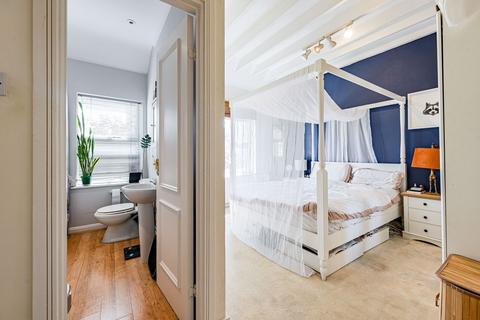 4 bedroom end of terrace house for sale, Robinscroft Mews, Greenwich, London, SE10