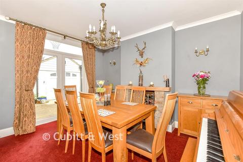 5 bedroom semi-detached house for sale, Stubbington Avenue, Portsmouth, Hampshire