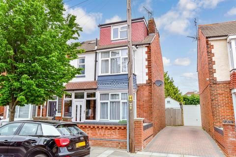 5 bedroom semi-detached house for sale, Stubbington Avenue, Portsmouth, Hampshire