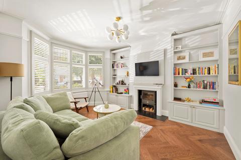 5 bedroom end of terrace house to rent, Camberley Avenue, London SW20