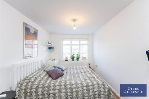 1 bedroom apartment for sale, Coleridge Drive, Ruislip, Middlesex