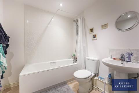 1 bedroom apartment for sale, Coleridge Drive, Ruislip, Middlesex
