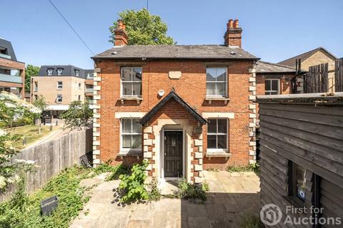 3 bedroom detached house for sale, Malden Road, New Malden, KT3