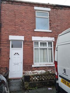 2 bedroom terraced house to rent, Massey Street, Bury BL9