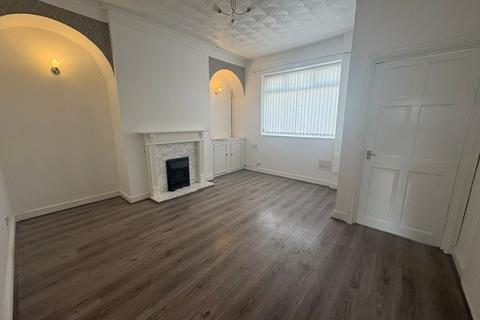 3 bedroom terraced house to rent, Harvey Lane, Warrington, WA3