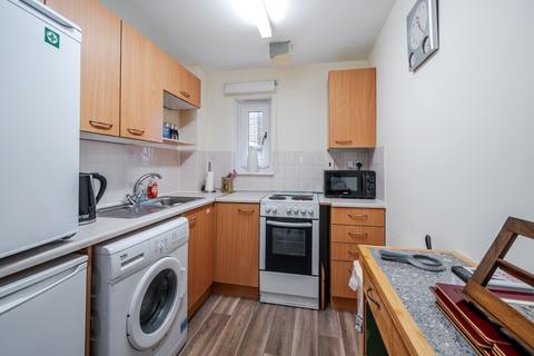 1 bedroom retirement property for sale, Adams Way, Alton, Hampshire, GU34