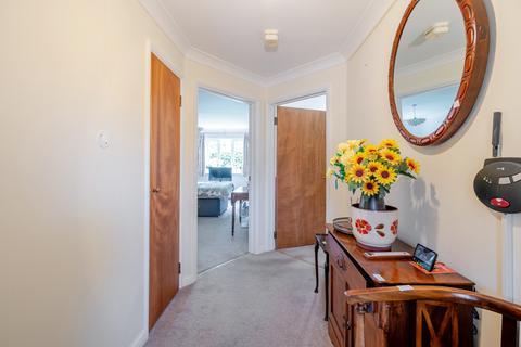 1 bedroom retirement property for sale, Adams Way, Alton, Hampshire, GU34