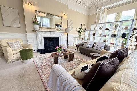 Studio for sale, 3 Bermerside House, Skircoat Green, Halifax