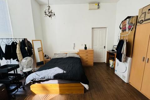 1 bedroom flat to rent, Leeds LS2