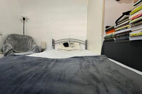 1 bedroom flat to rent, Leeds LS6