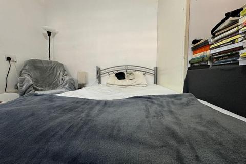 1 bedroom flat to rent, Leeds LS6