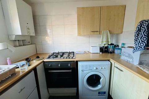 1 bedroom flat to rent, Leeds LS6