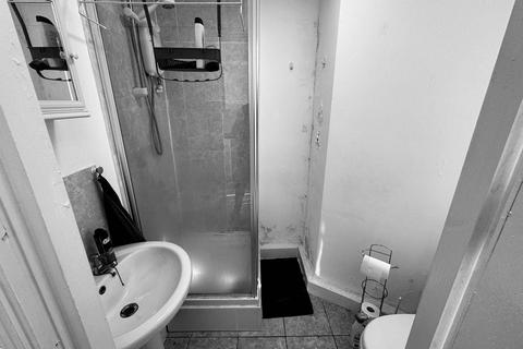 1 bedroom flat to rent, Leeds LS6