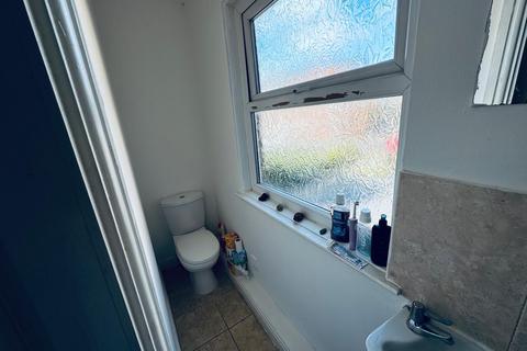 1 bedroom flat to rent, Leeds LS6