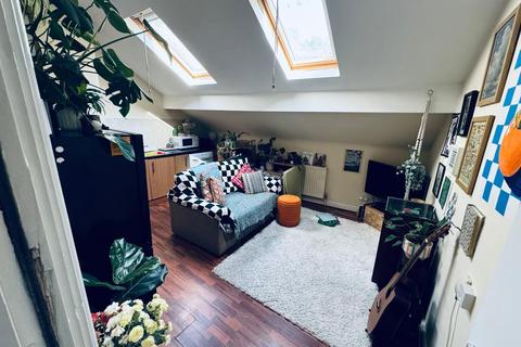 1 bedroom flat to rent, Leeds LS6