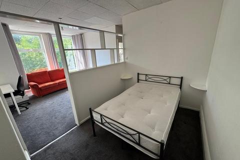 1 bedroom flat to rent, Leeds LS6