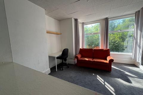 1 bedroom flat to rent, Leeds LS6