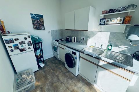 1 bedroom flat to rent, Belle Vue Road, Leeds LS3