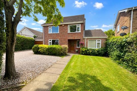 Cheltenham Road, Gloucester, GL2