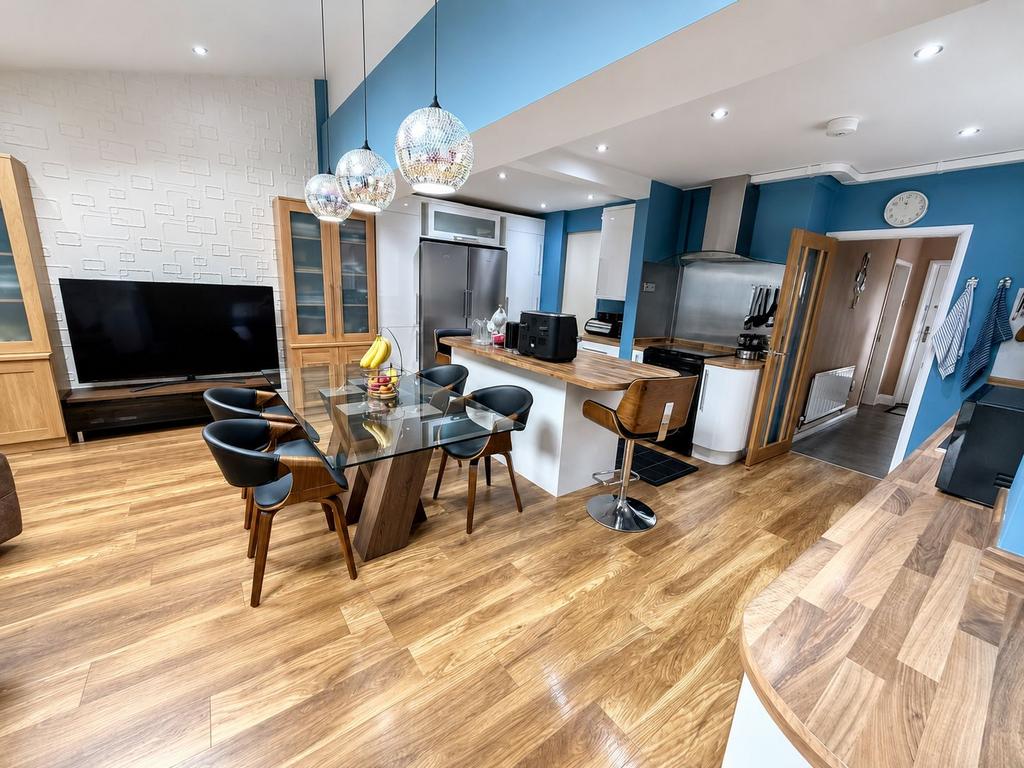 Ford Crescent, Shiremoor, Newcastle upon Tyne, Tyne and Wear, NE27 0NS - View 2