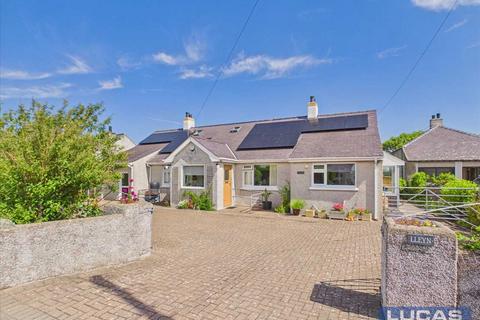 4 bedroom detached bungalow for sale, Lleyn, Lon St Ffraid, Trearddur Bay