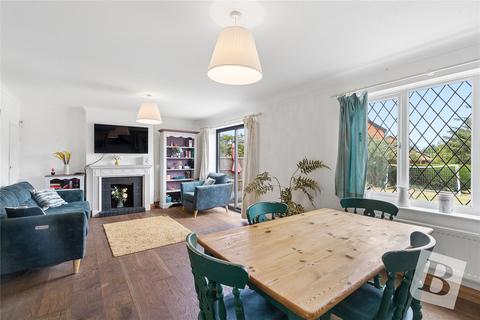 4 bedroom detached house for sale, Fyfield Road, Ongar, Essex, CM5